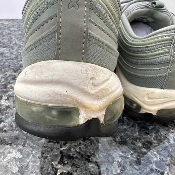 Nike Air Max 97 Mica Green AQ4137-300 Women’s Size 10 Shoes Sneakers. - Picture 7 of 13